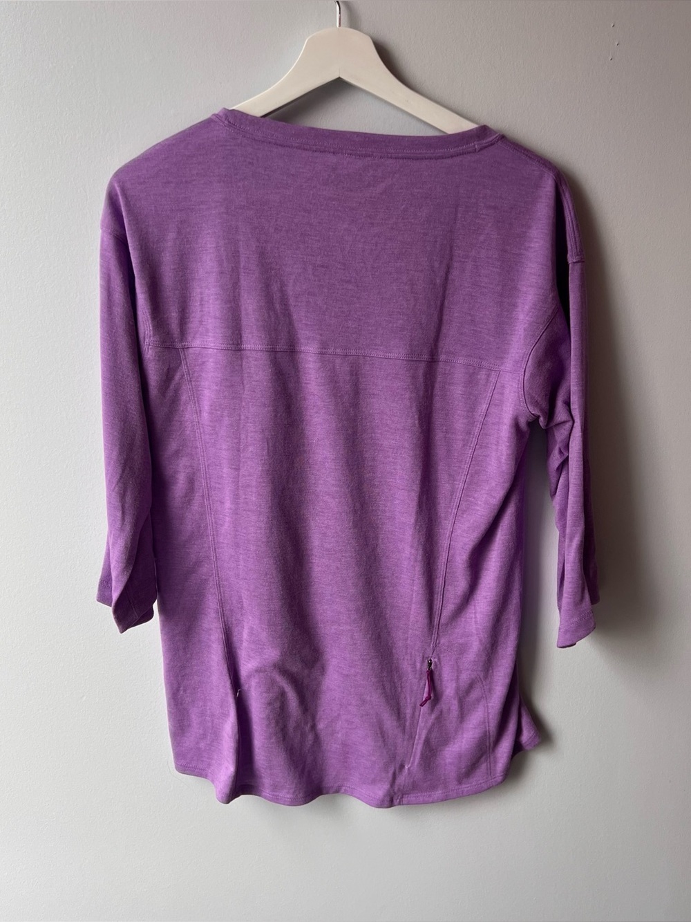 Patagonia Women’s lilac Purple Relaxed V-Neck 3/4 length Sleeves Women's Top - Picture 2 of 8